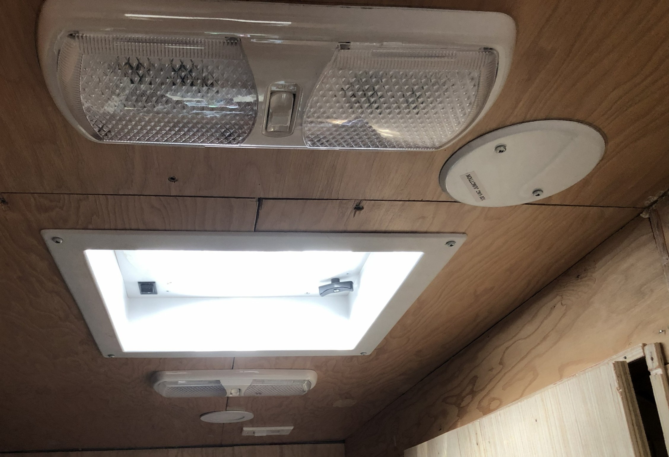 FORD_CIELING_FAN_LIGHTG_CubeVan FORD_CIELING_FAN_LIGHTG_CubeVan