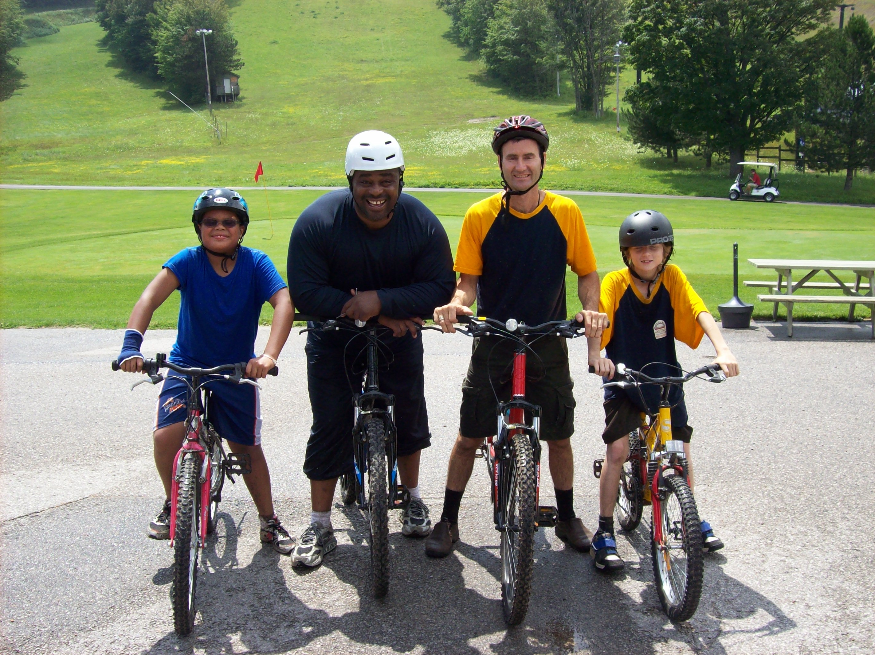 cyclistSmile2016GoofyBunch