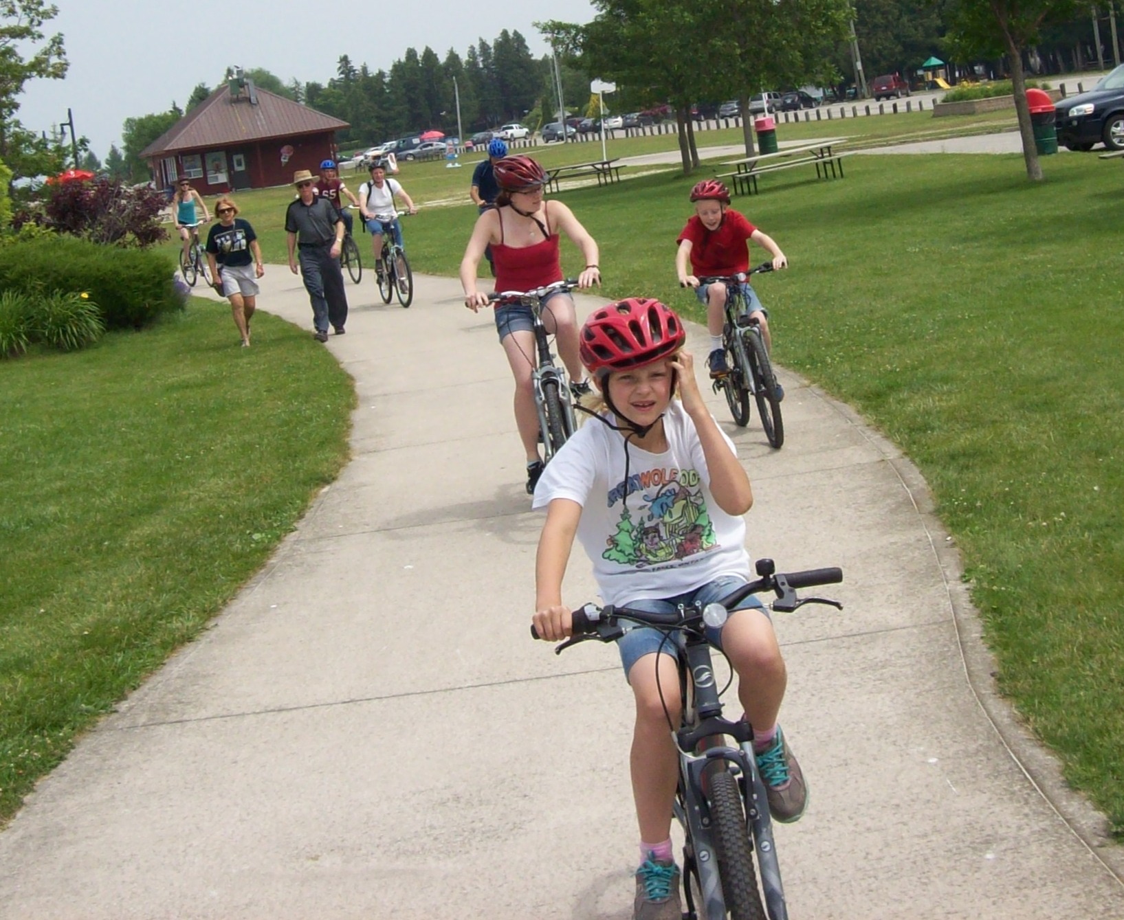 cyclists_letsallride